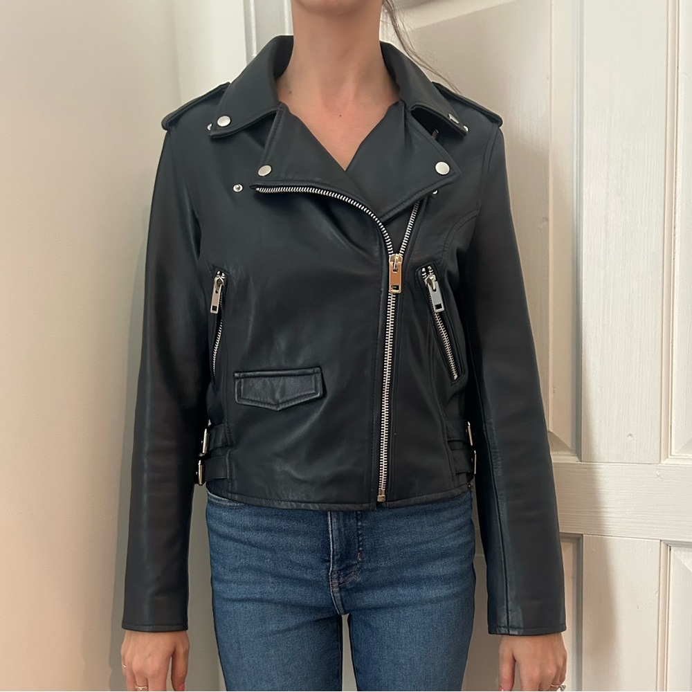 NWOT WALTER BAKER Navy Blue Leather Moto Jacket